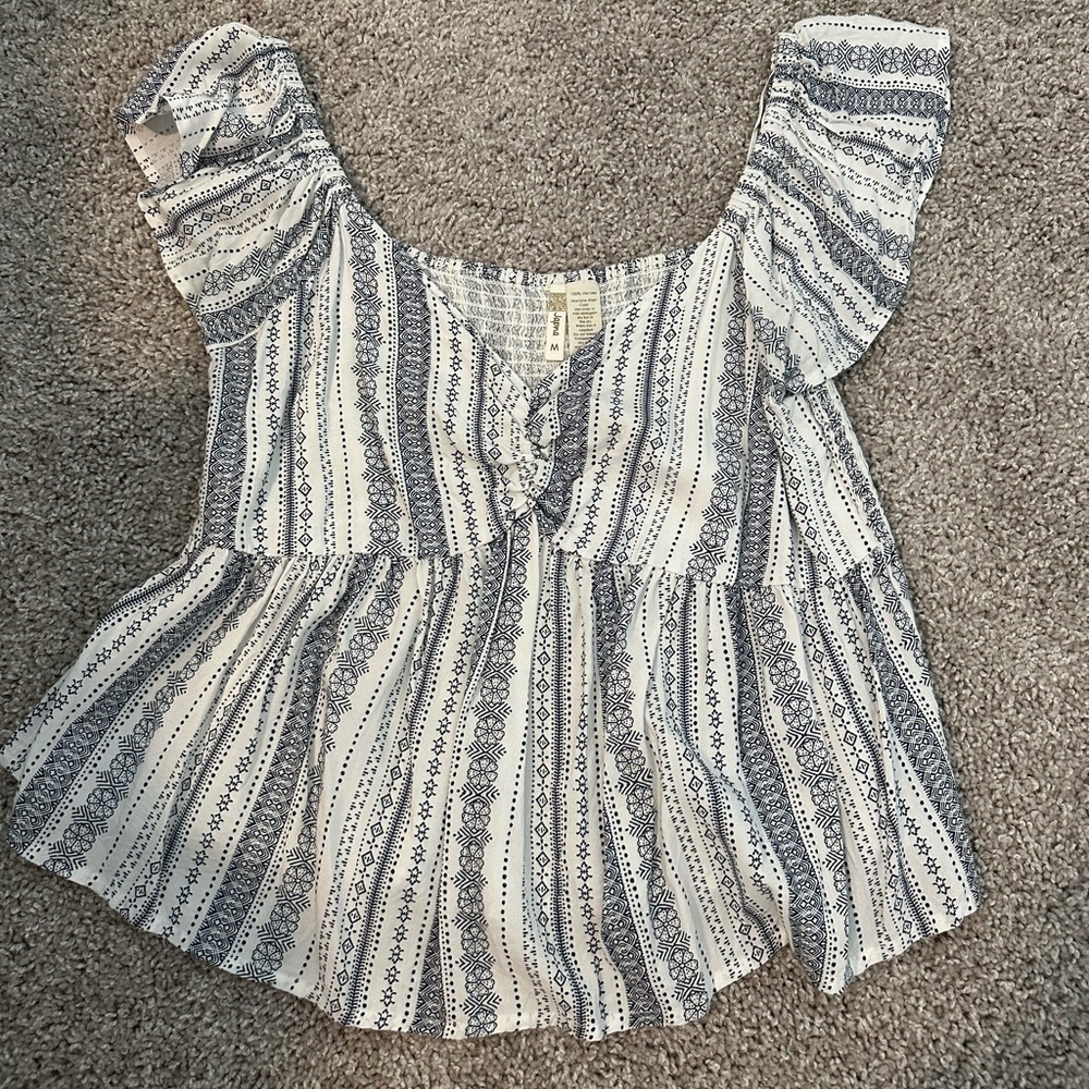 Flowy Work Top